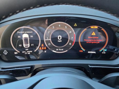 New 2026 Porsche Cayenne Coupe image 24