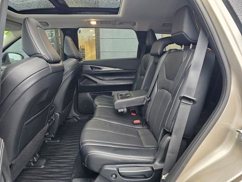 Used 2022 INFINITI QX60 Luxe image 17