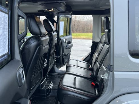 Used 2020 Jeep Wrangler Unlimited Rubicon image 40
