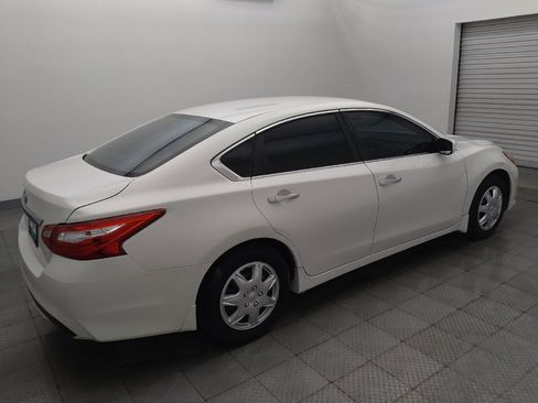 Used 2016 Nissan Altima 2.5 S w/ Power Driver Seat Package FWD image 10