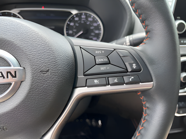 Used 2022 Nissan Sentra SR w/ Lighting Package FWD image 21