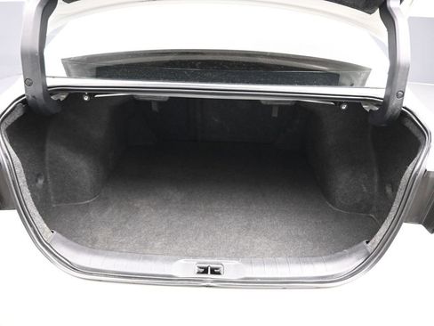 Used 2020 Nissan Altima 2.0 Platinum FWD image 45