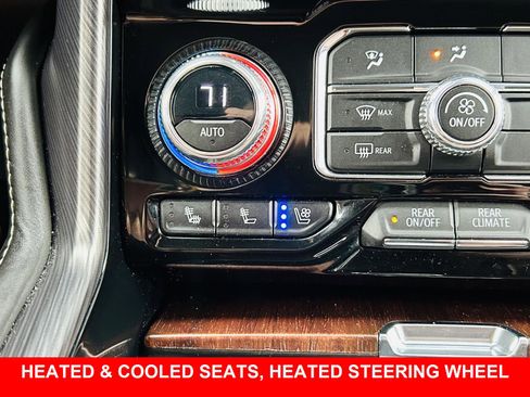 Used 2023 GMC Yukon XL Denali Ultimate w/ LPO, Floor Liner Package AWD/4WD image 9