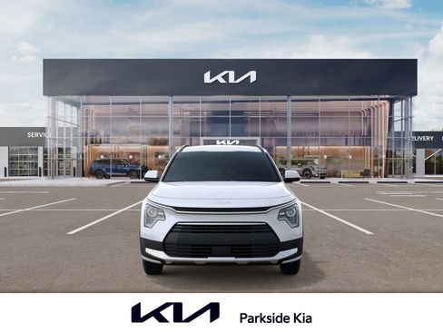 New 2026 Kia Niro EX image 2