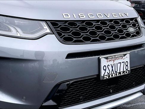 Used 2025 Land Rover Discovery Sport S image 33