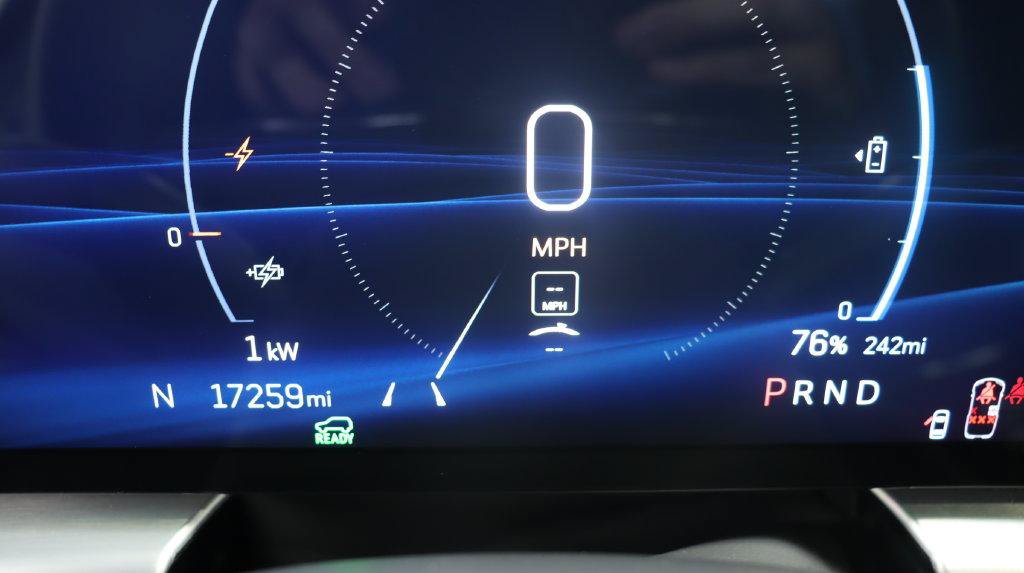 Certified 2024 Cadillac Lyriq Sport AWD/4WD image 23