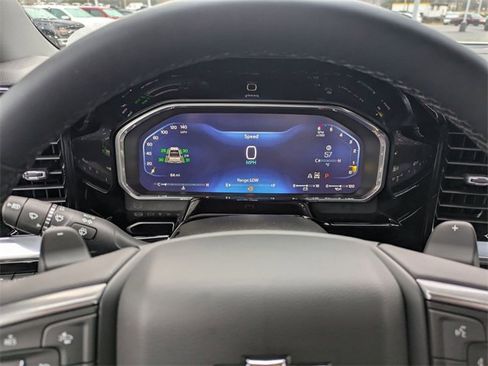 New 2026 Chevrolet Silverado 1500 LTZ w/ LTZ Premium Package image 18