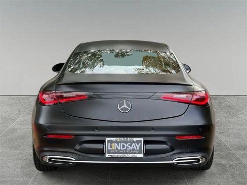 Used 2024 Mercedes-Benz CLE 300 4MATIC Coupe image 11