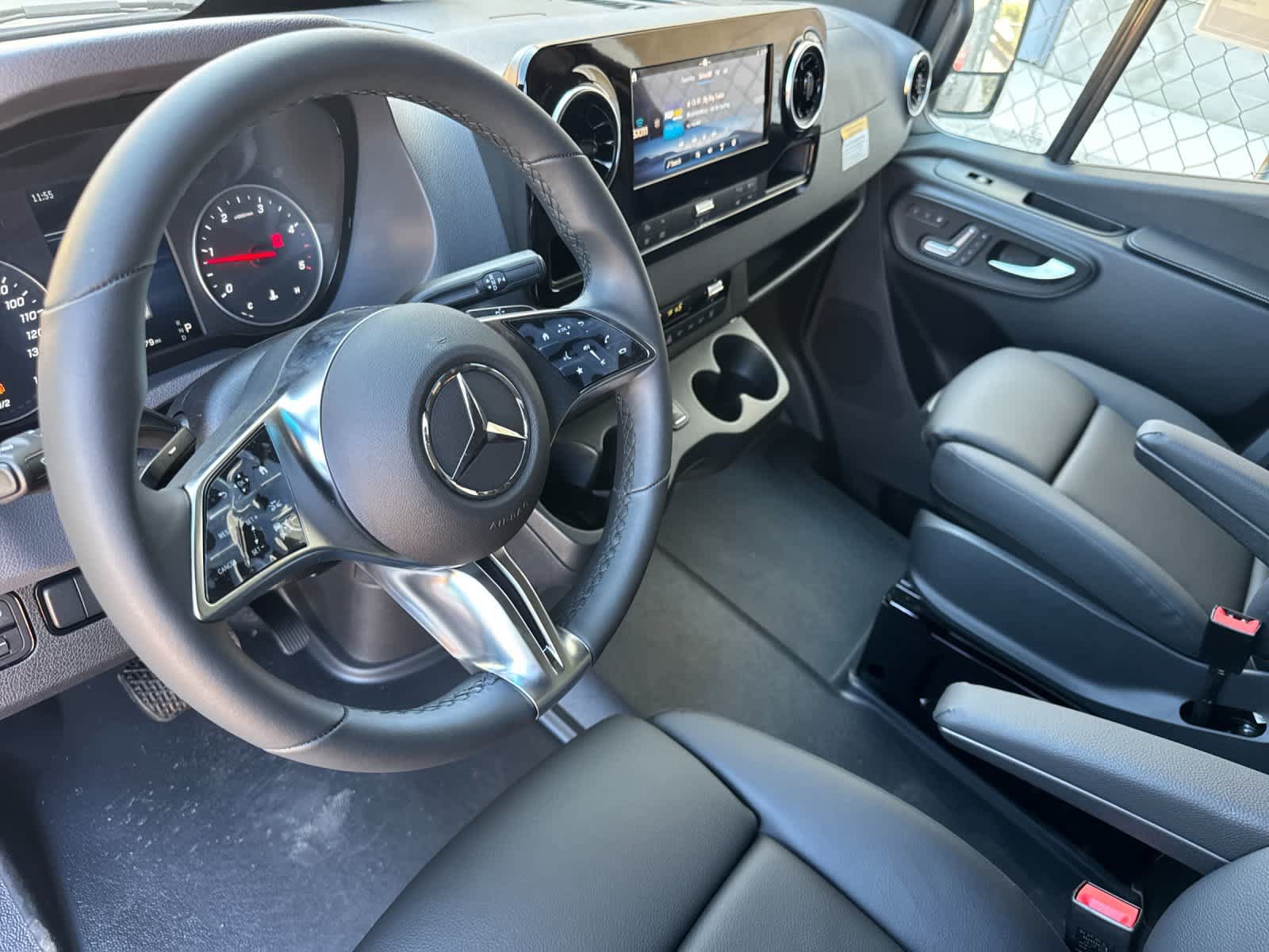 New 2026 Mercedes-Benz Sprinter 2500 image 9