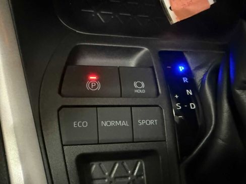 Certified 2023 Toyota RAV4 XLE image 35