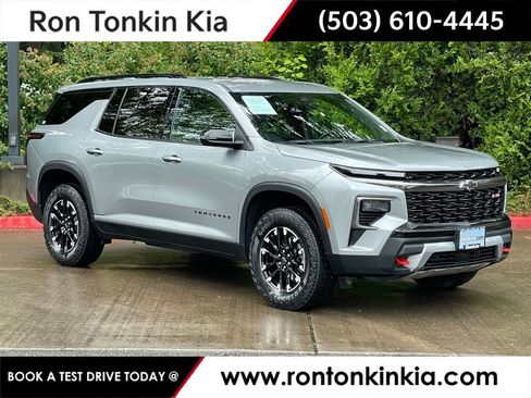Used 2025 Chevrolet Traverse Z71 AWD/4WD image 1