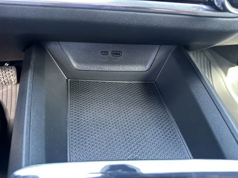 New 2026 Chevrolet Equinox RS w/ Convenience Package III image 19