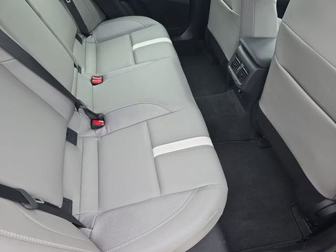 Used 2026 Toyota Camry SE w/ Convenience Package FWD image 12