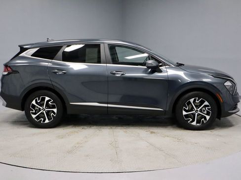 Used 2023 Kia Sportage EX image 13