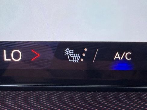 New 2026 Chevrolet Traverse Z71 w/ Driver Confidence Package image 59