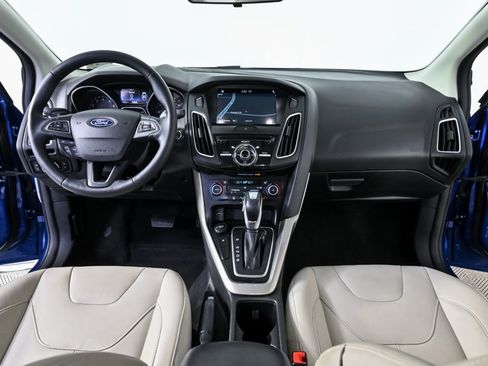 Used 2018 Ford Focus Titanium image 18