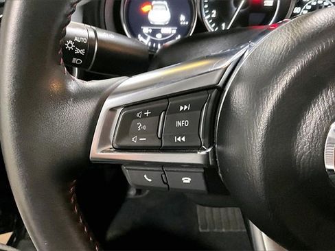 Used 2019 MAZDA MX-5 Miata Grand Touring w/ GT-S Package image 18