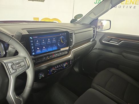 Certified 2023 Chevrolet Silverado 1500 RST image 24