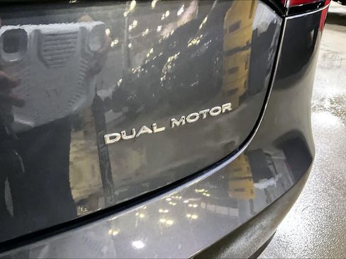 Used 2022 Tesla Model 3 Long Range image 9