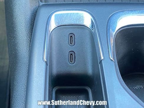 Used 2026 Chevrolet Equinox EV LT FWD image 30