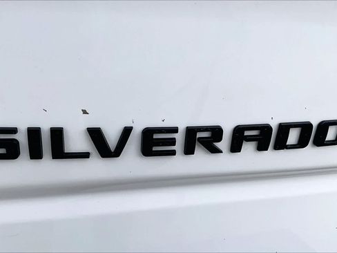 Used 2022 Chevrolet Silverado 1500 W/T RWD image 10