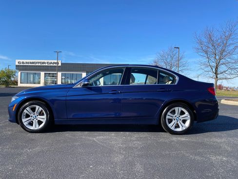 Used 2018 BMW 330i xDrive Sedan w/ Premium Package image 8