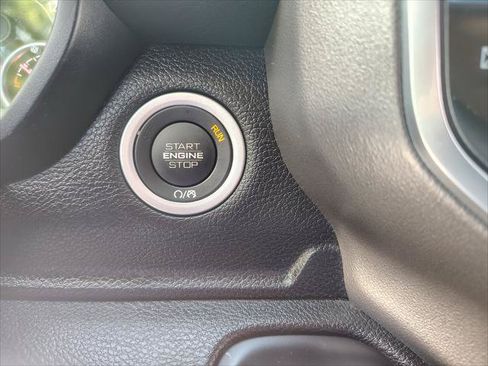 Certified 2025 RAM 2500 Big Horn AWD/4WD image 29