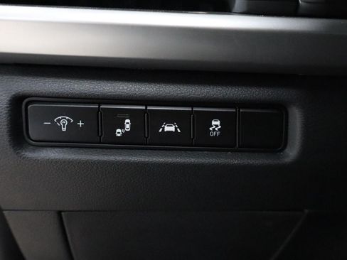 Used 2020 Kia Telluride S w/ S 8 Passenger Seating Package AWD/4WD image 13