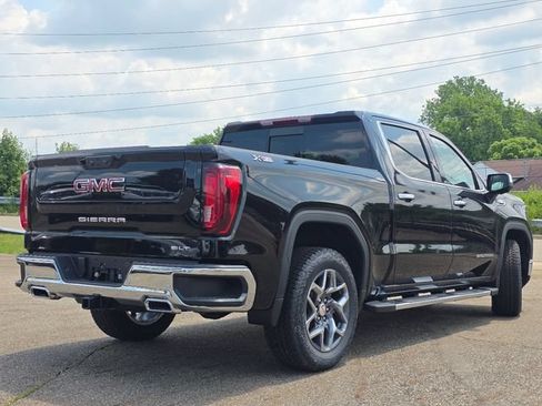 New 2026 GMC Sierra 1500 SLT w/ SLT Premium Plus Package AWD/4WD image 16