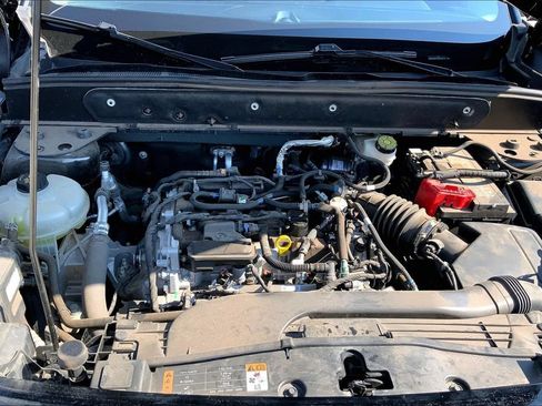 Used 2024 Ford Bronco Sport Outer Banks w/ Tech Package AWD/4WD image 10