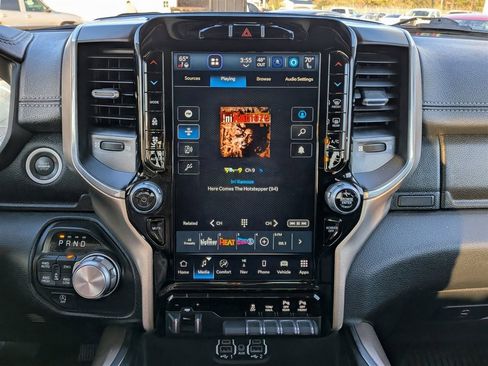 Used 2022 RAM 1500 Laramie image 20