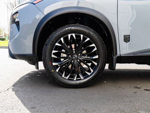 New 2026 Nissan Rogue SV image 7