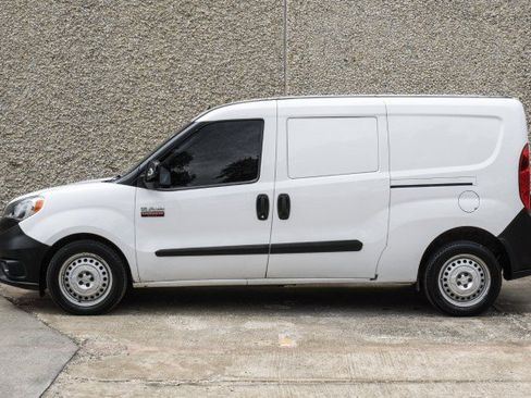 Used 2018 RAM ProMaster City Tradesman FWD image 14