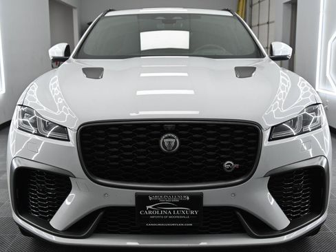 Used 2021 Jaguar F-PACE SVR AWD/4WD image 6
