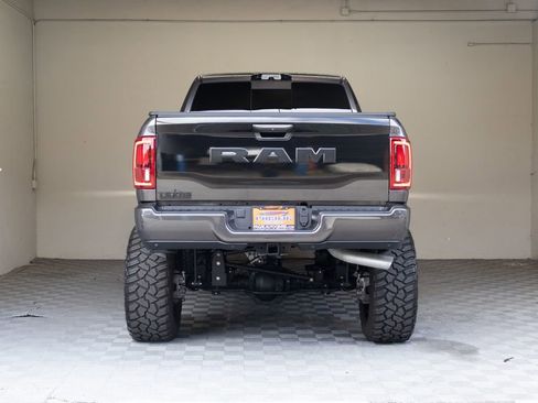 Used 2025 RAM 2500 Laramie w/ Night Edition AWD/4WD image 17