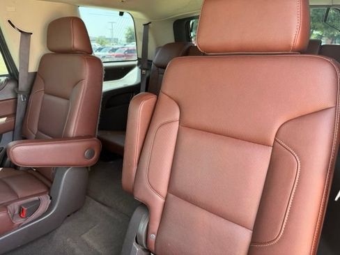 Used 2018 Chevrolet Tahoe Premier AWD/4WD image 20