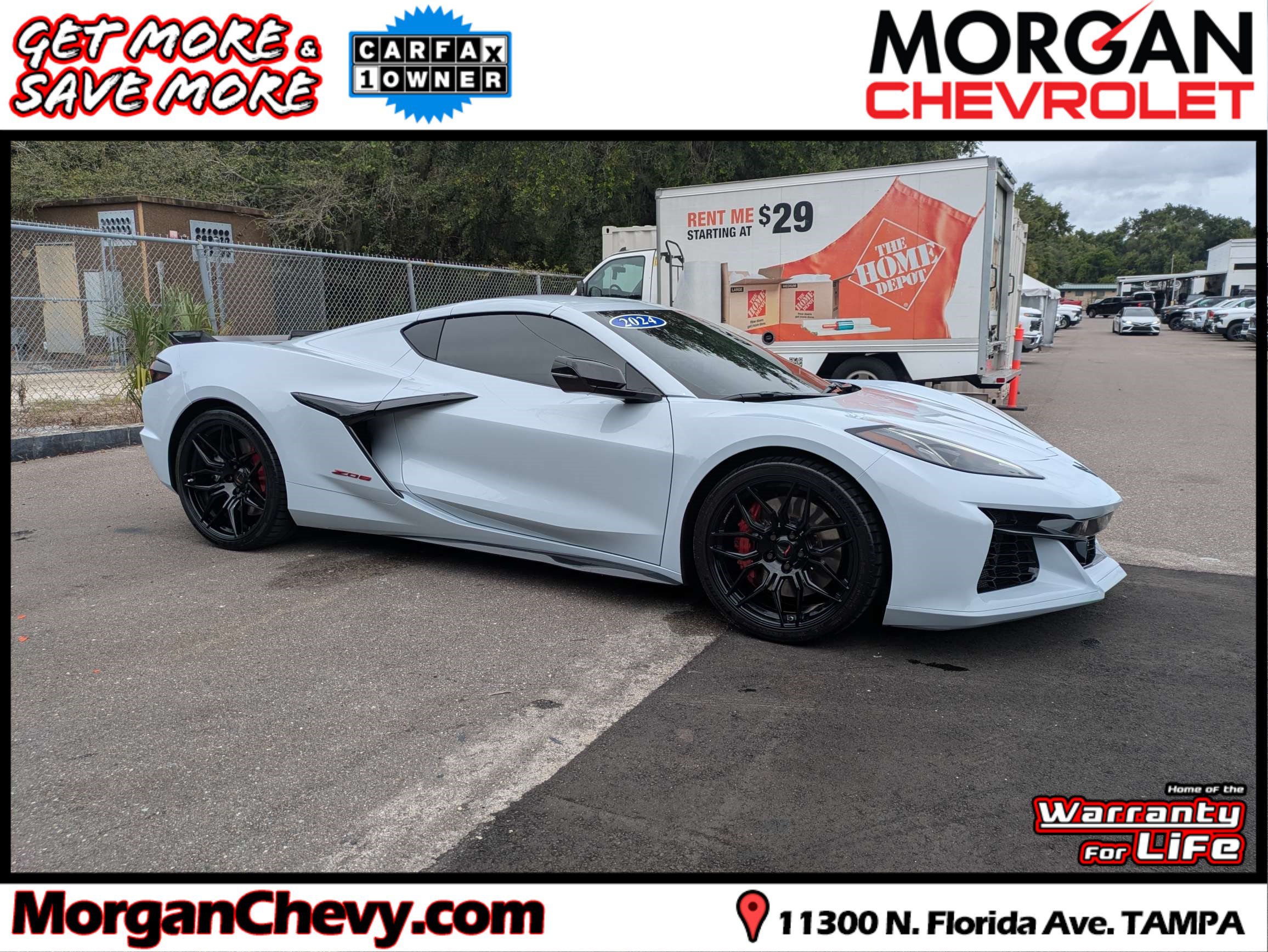 Used 2024 Chevrolet Corvette Z06 RWD image 1
