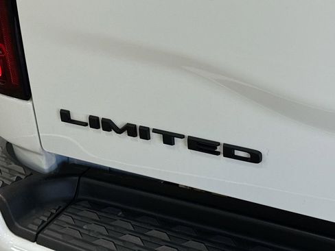 New 2024 RAM 2500 Limited image 49