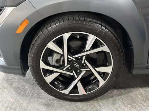 Used 2023 Hyundai Kona Limited AWD/4WD image 12