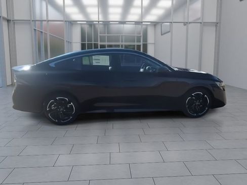 New 2026 Nissan Sentra SR image 9