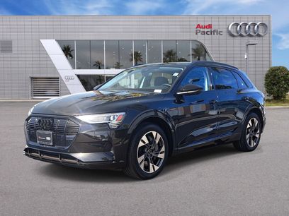 Certified 2023 Audi e-tron Premium w/ Convenience Plus Package