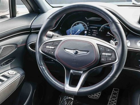 Used 2023 Genesis GV70 2.5T w/ Sport Prestige Package image 15