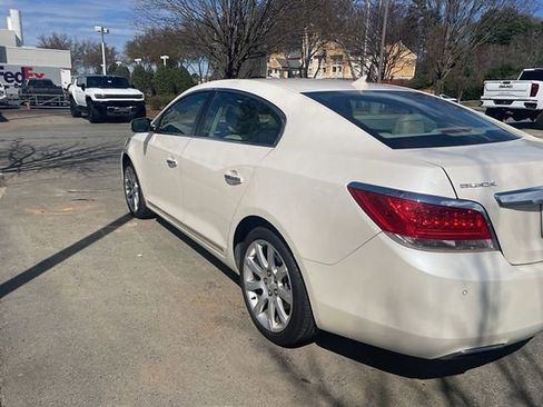 Used 2013 Buick LaCrosse Touring image 2