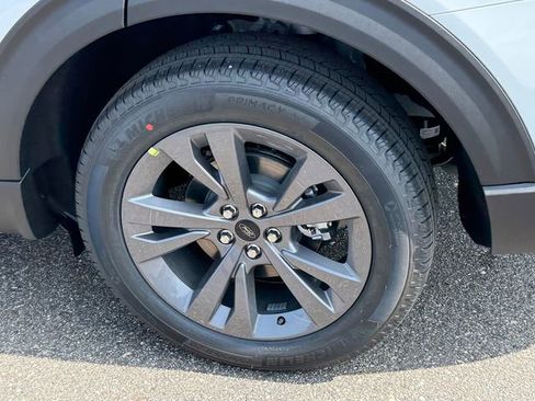 New 2026 Ford Explorer Active image 10