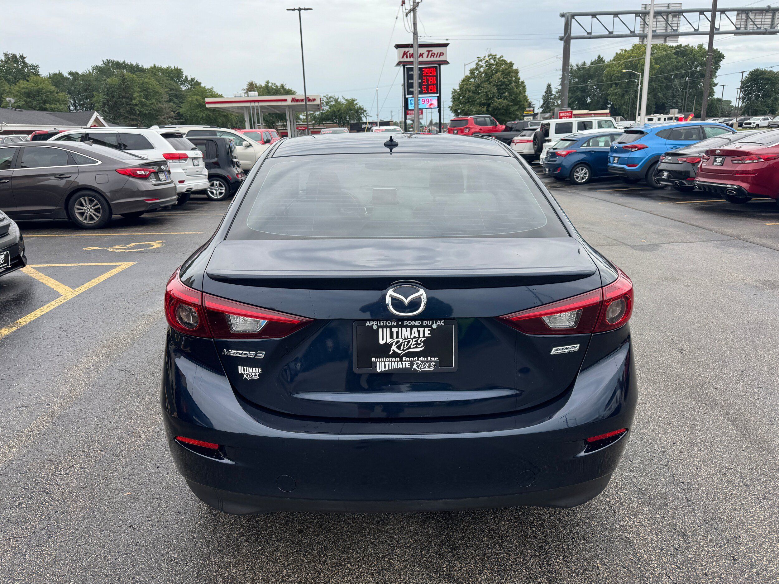 Used 2016 MAZDA MAZDA3 s Grand Touring FWD image 4