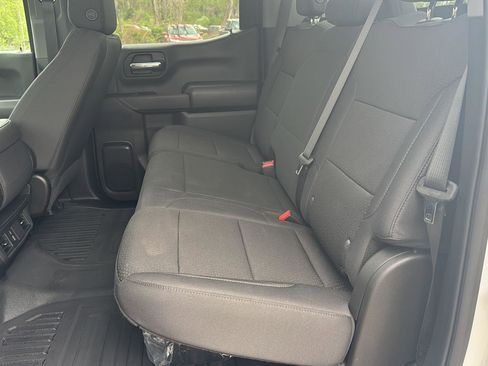 Used 2024 Chevrolet Silverado 1500 W/T w/ WT Value Package AWD/4WD image 10