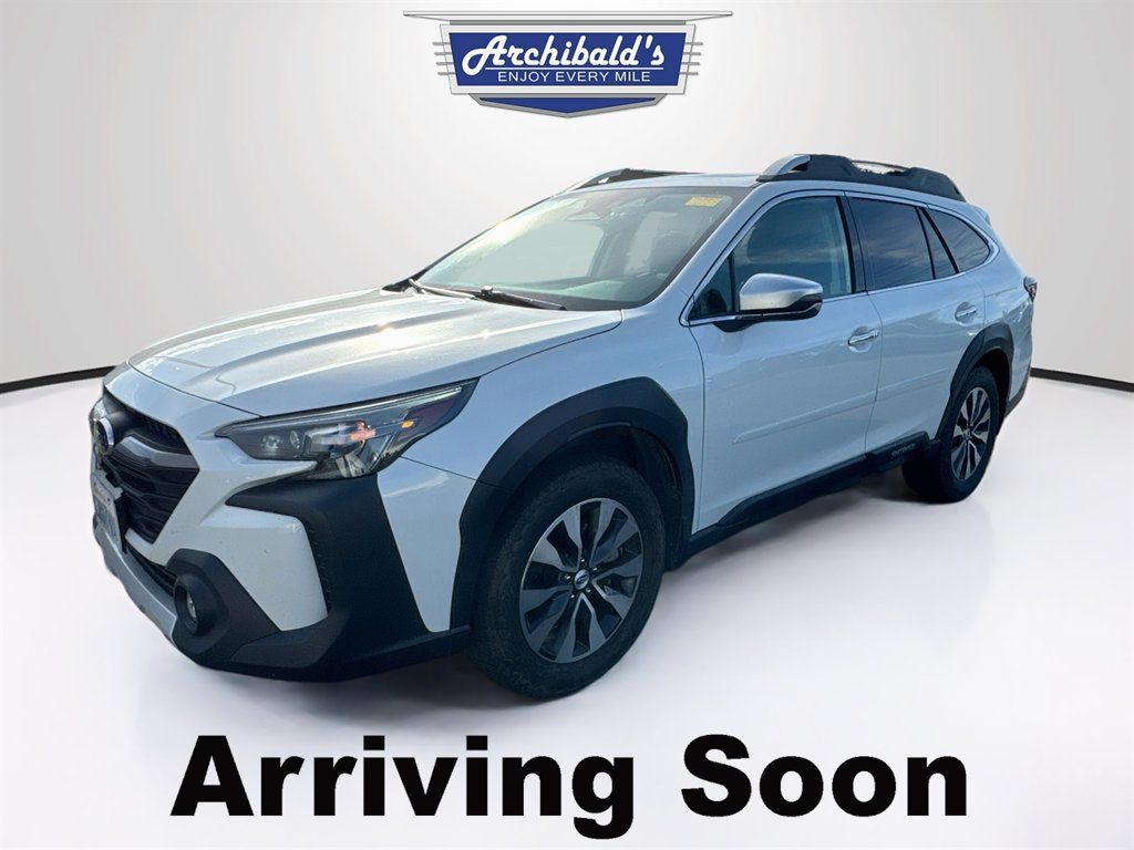 Used 2023 Subaru Outback Touring AWD/4WD image 2