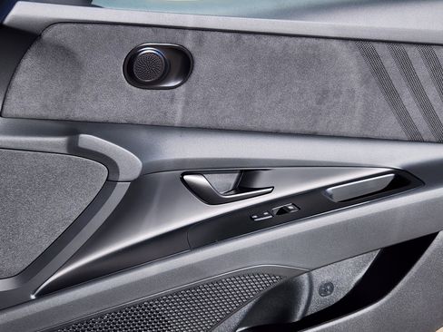 New 2025 Hyundai Elantra N image 14