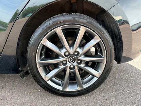 Used 2018 MAZDA MAZDA3 Touring FWD image 40