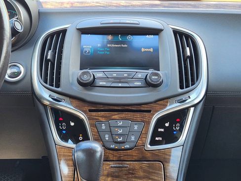 Used 2014 Buick LaCrosse Leather FWD image 17